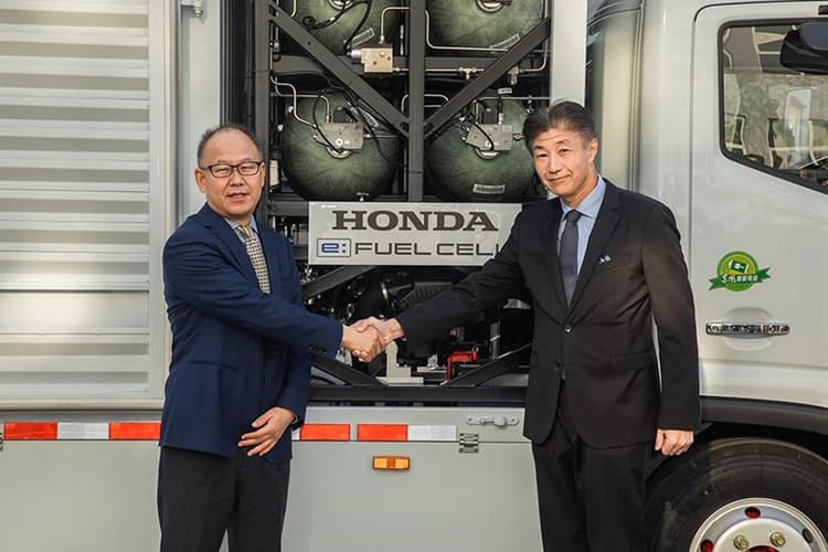 ホンダの燃料電池を商用トラックに搭載　中国・東風汽車集団と走行実験