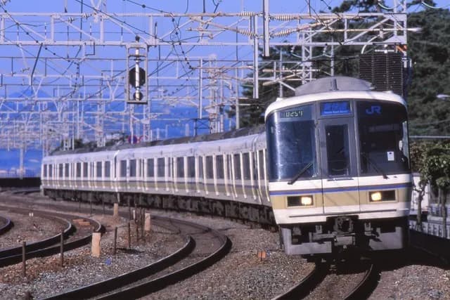 関電・双日、国内最大級5万kWオフサイトPPA　JR西の主要線向け
