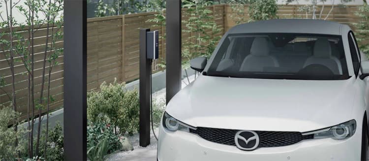 LIXIL、住宅の外観に調和する「EV充電器」など3月より発売