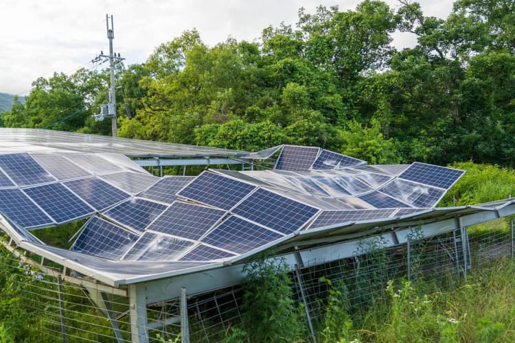 北陸電力、能登地震で被災の太陽光発電所に無料診断サービス開始　復旧支援