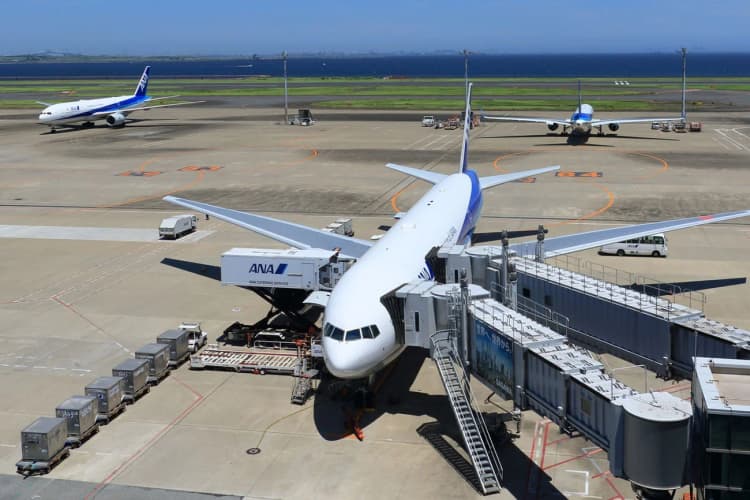 環境省、空港の「再エネ活用型地上動力装置」導入に補助金　最大1.5億円