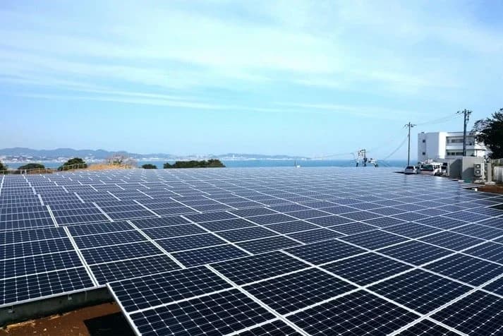 東急バスら、バス停などに再エネ活用　世田谷区の太陽光発電から供給