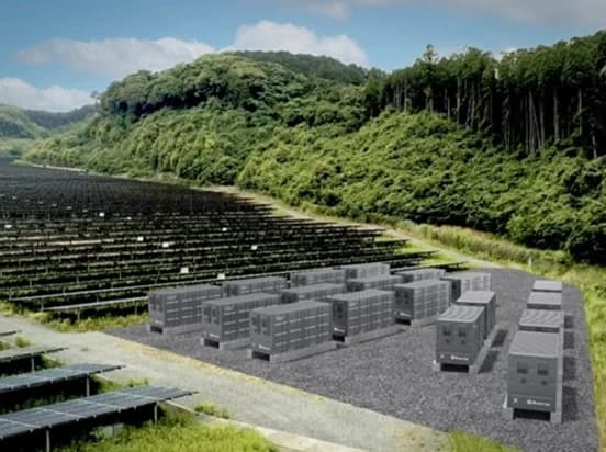 伊藤忠と九電工、FIP化推進　大型蓄電池併設・太陽光発電所建設事業を開始