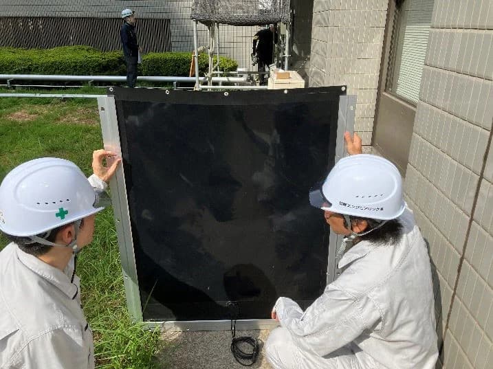 積水化学工業ら、フィルム型ペロブスカイト太陽電池の設置方法改良に着手
