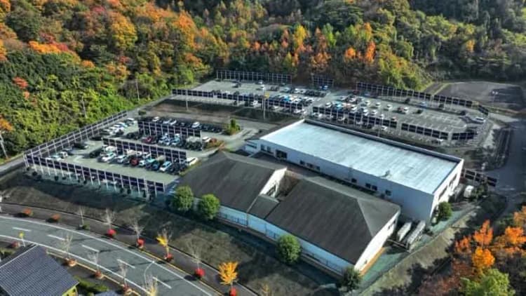 エア・ウォーター、駐車場設置型の垂直ソーラー稼働　山陰初で国内最大規模