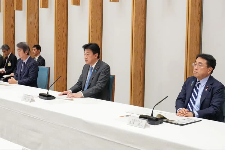政府、メガソーラー対策でパッケージ策定　規制強化と地域共生を柱に推進