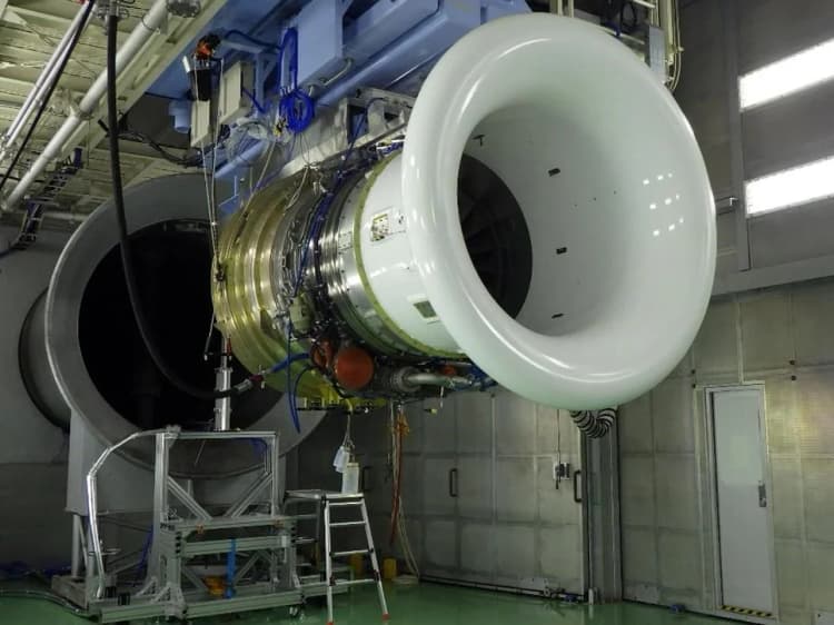 SAF燃焼時のすす排出を計測　JAXA、気候影響評価の基礎データ取得