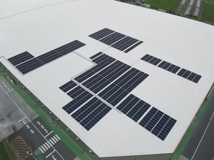 MonotaRO物流拠点に太陽光発電531kW　自社所有で25％再エネに