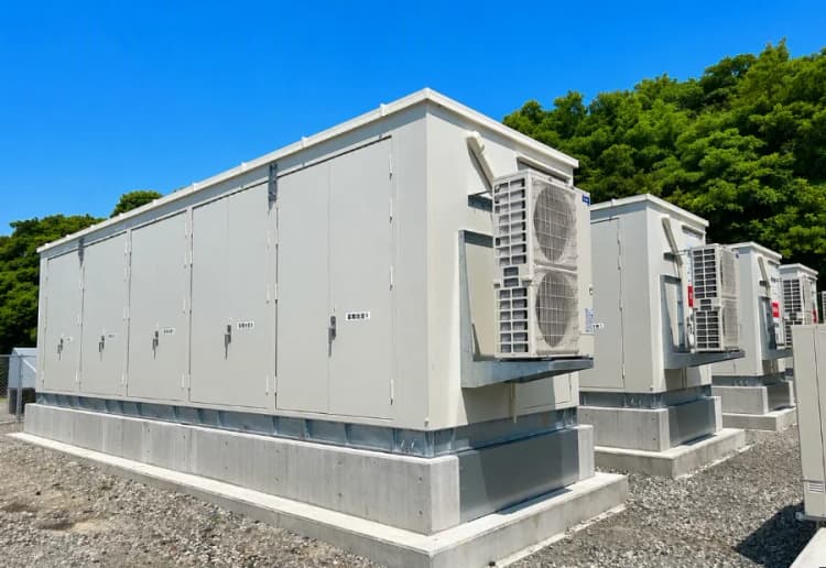 3市場対応・系統用蓄電池で運用効率化　日新電機が蓄電システム納入
