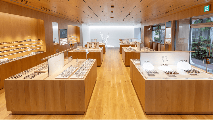 ニーズに応じた2つの旗艦店を連続出店 海外客9割の銀座で、思想・世界観を届ける