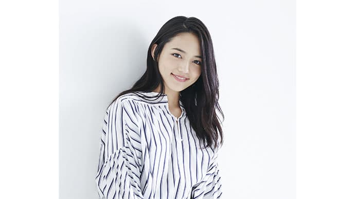 川口春奈「20歳にして見せる大人の魅力」