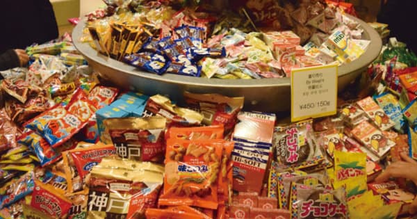 菓子メーカー集うポップアップストア ファッションの伊勢丹とのコラボ企画