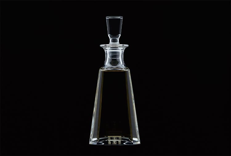 130年前のボトルを復刻