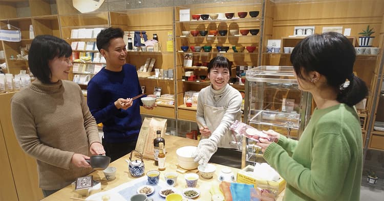 旗艦店を体験型店舗へとリニューアル その狙いは