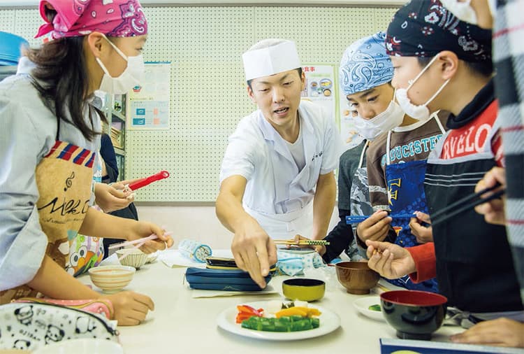 給食を通じて、日本の文化を伝える和食給食応援団