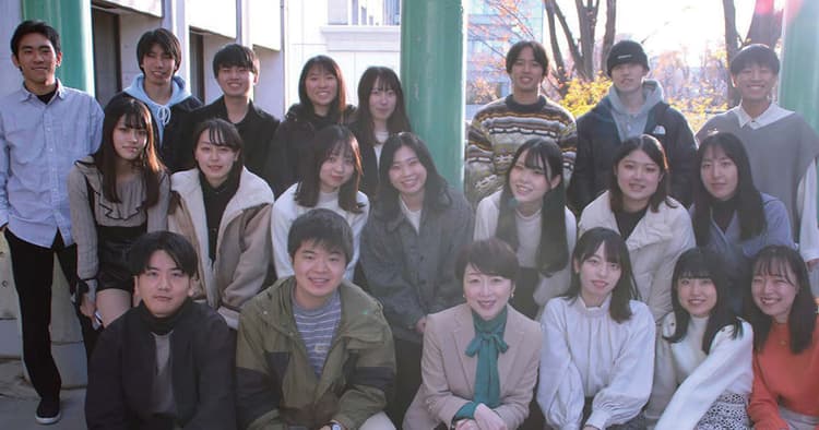 発想力と論理的思考力をプロジェクトで養う — 成蹊大学 井上淳子ゼミ