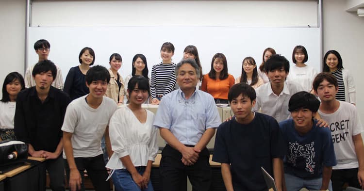 メディア利用者の心理を解析 学園祭で成果を発表