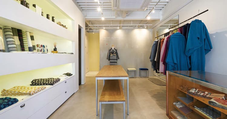 商品、ブランド体験を色濃く ショールーミング用店の事例紹介(2)