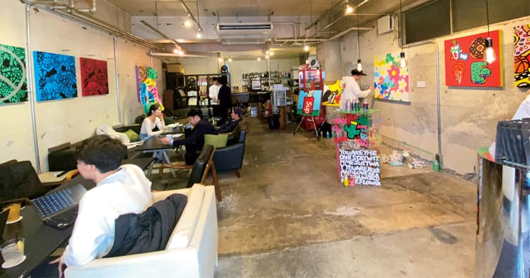 アートや音楽などとかけ合わせ メンズスキンケアの文化を広める