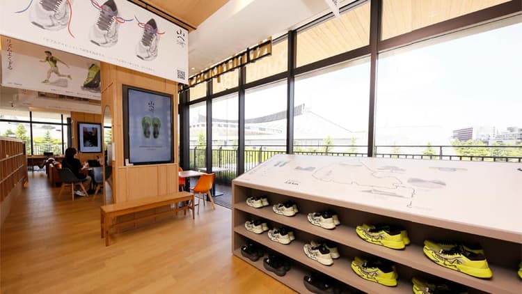 街のランナーを山へといざなう 情緒的価値を伝える試走拠点