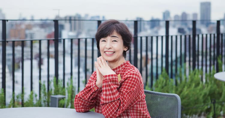 温度まで伝わる『声』のような言葉を目指す 小島ゆかりの広告観