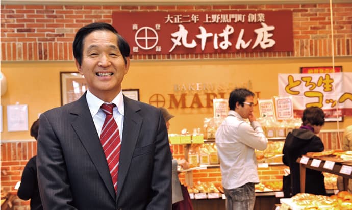 お年玉で再来店を促す「コッペパンの元祖」マルジュー