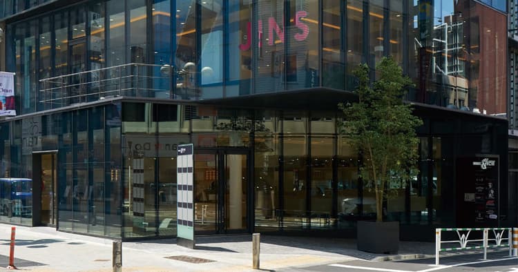 街のカルチャーから発想したシンボリックな店舗