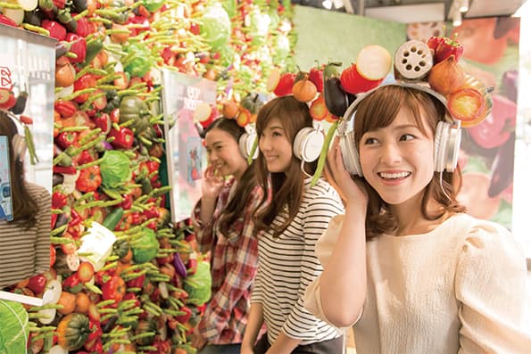 彩り野菜の中で試食ほか 2015年体験型企画まとめ(その1)