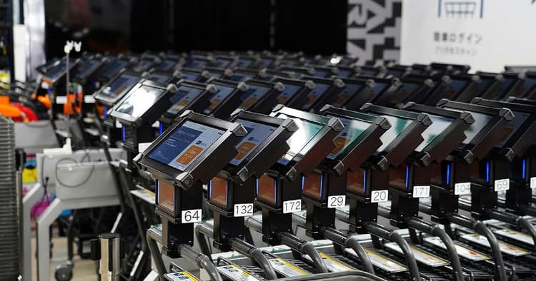 スマートショッピングカートとAIカメラで タッチレスな買い物を実現