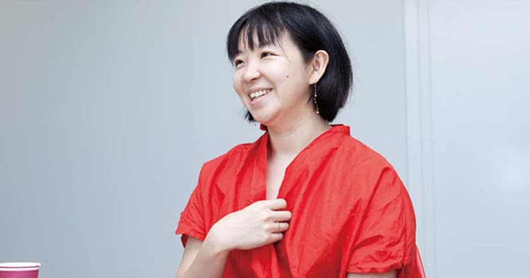 本は言葉を乗せる舟 装丁を通じ、作家のメッセージを伝える