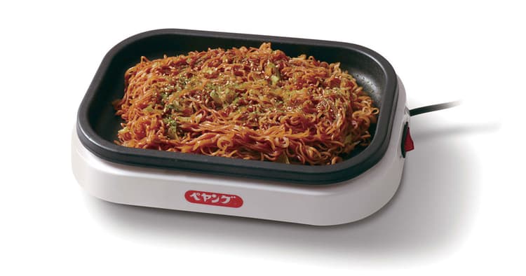 焼きペヤングメーカーにギガたこ焼き器、ファブレスで生む『ライソン発』の世界初