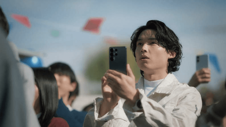 ソフトバンク/ Samsung Galaxy S26 Ultra 「雑踏の中で」篇、「タクシーの中で」篇テレビCM