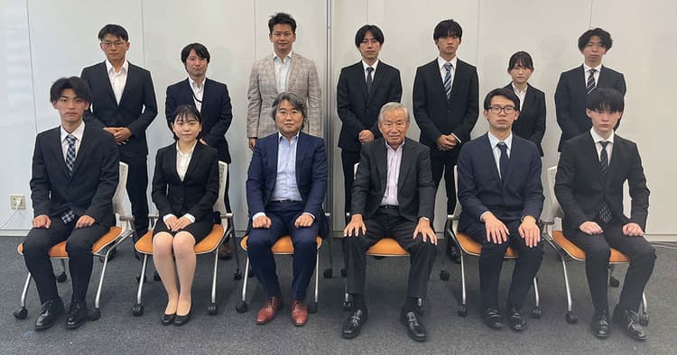 経営者への取材を通して本質を見出す ─ 獨協大学 有吉秀樹教授