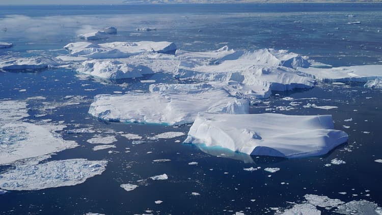 「氷河を救う挑戦は敗北」 WMO、続く気候変動に警鐘