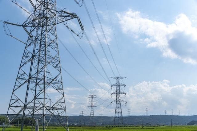 今夏の電力需給、東京エリアで厳しい見通し 無理のない節電協力を要請