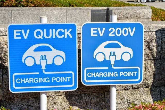 EV充電インフラ拡大へ、ロードマップ検討開始 5つの論点と現状をおさらい