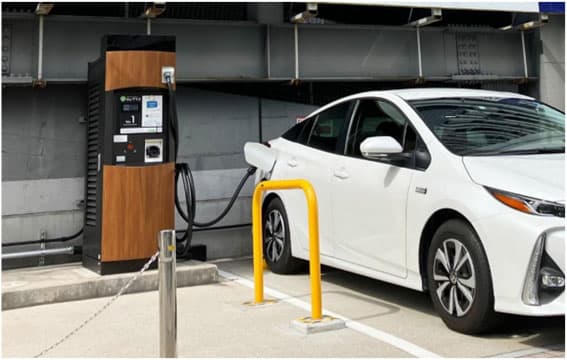 ヤマダデンキ、店舗にEV充電インフラ整備 NHP社製EV充電器の販売も