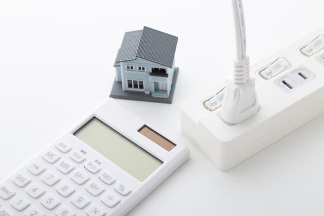 MCリテール、従量料金単価を抑えた新電気料金プラン EV所有で割引も