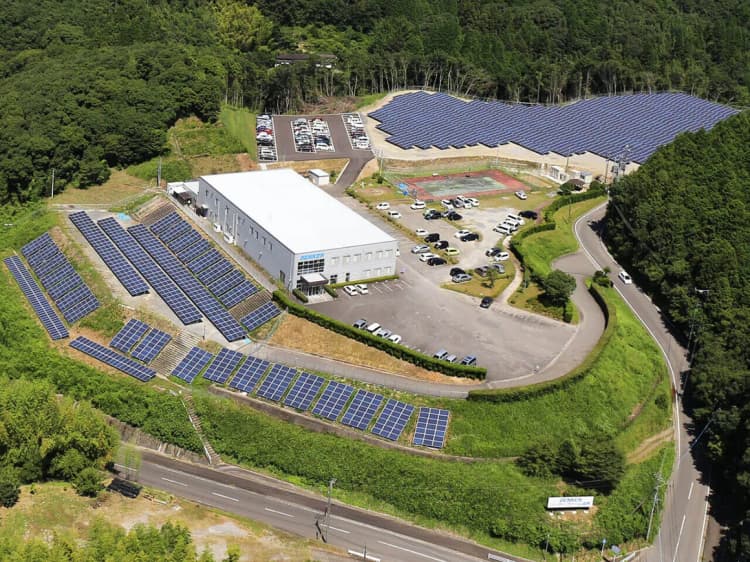 共栄九州とデンケン、太陽光パネルの資源循環で提携 大分県