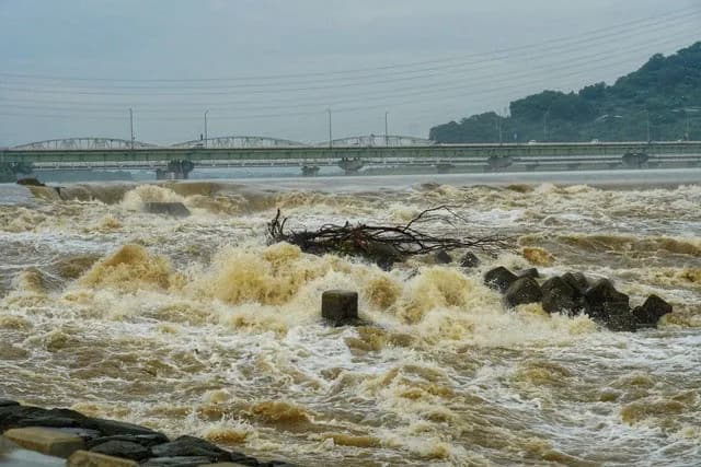 東京都、気候変動を踏まえ河川施設の洪水対策を強化 整備方針策定