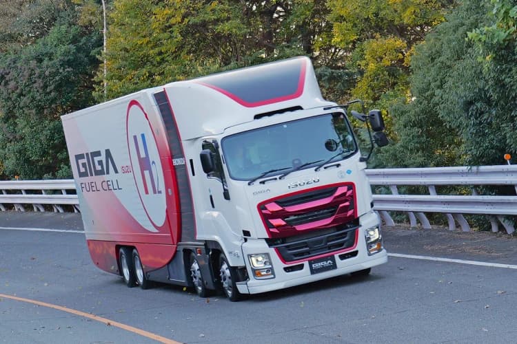 いすゞとホンダ、水素トラックの公道実証開始 1都3県を走行