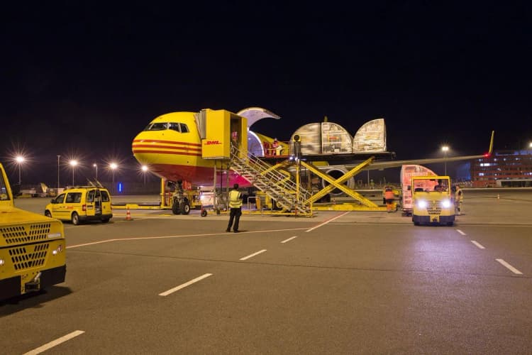 DHLの業界初・SAF燃料による輸送サービス、利用者数が1万2千人を突破