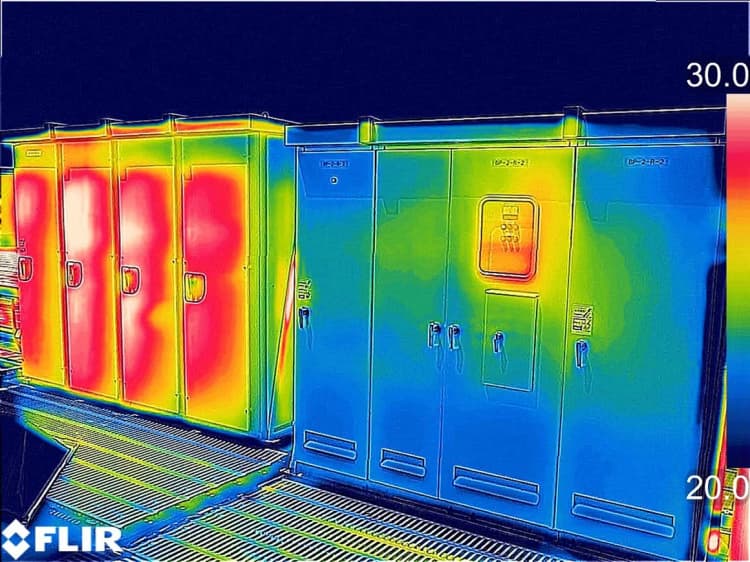 放射冷却素材搭載の分電盤 環境大臣表彰に続き、電気設備学会賞を受賞