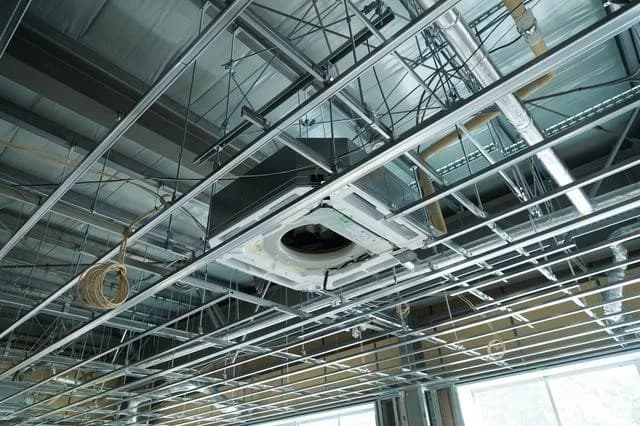 パナソニック、空調機削減・CO2年間180t減 キンドリルが省エネ検証