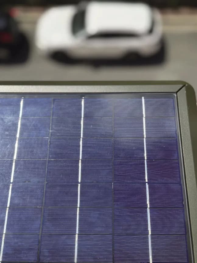 手続き簡素化により、ドイツで利用拡大 バルコニーで始められるソーラー発電