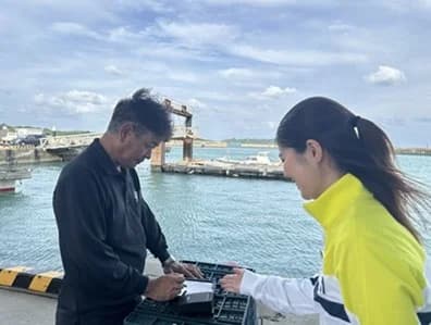 TOPPAN系、モズクで国内初のブルークレジット認証取得