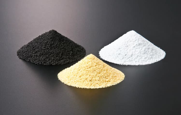 原料はCO2から合成できるメタノール パナソニック系が環境配慮型樹脂開発