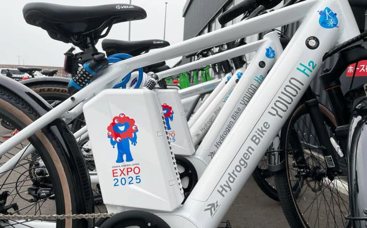 水素アシスト自転車、万博会場でスタッフの移動用モビリティに採用