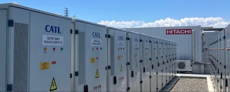 松山蓄電所が稼働、出力12MW・容量35MWh 日立製蓄電システム活用