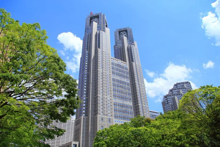 都、ペロブスカイト太陽電池の愛称を「Airソーラー」に決定 普及拡大へ
